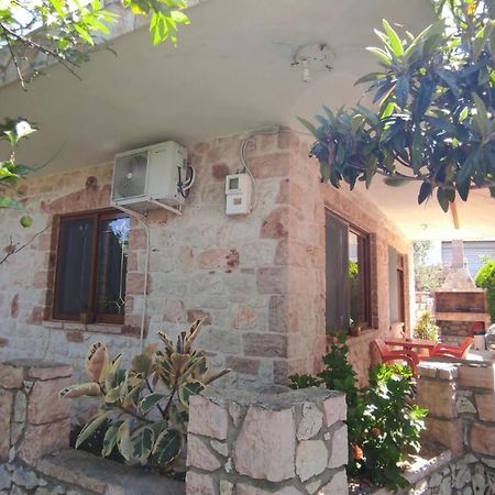 Altin Skrapari Guesthouse Ksamil Zewnętrze zdjęcie