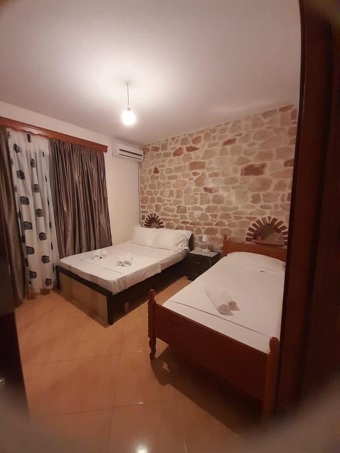 Altin Skrapari Guesthouse Ksamil Pokój zdjęcie