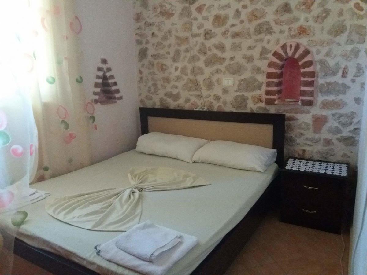 Altin Skrapari Guesthouse Ksamil Zewnętrze zdjęcie